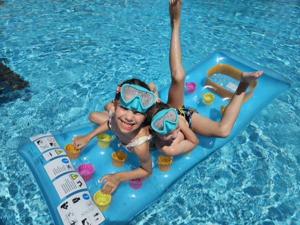 Kid friendly pools at hotel stay