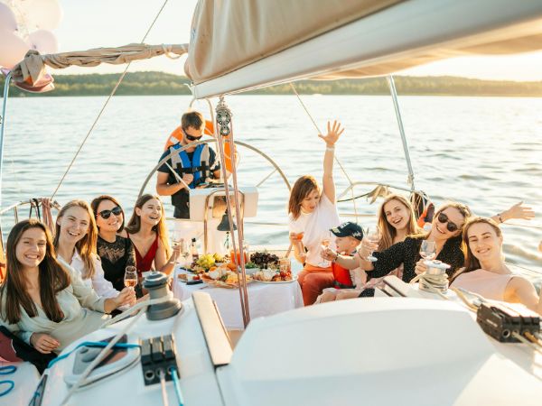 Group Tours Sailing 